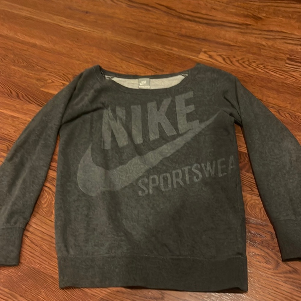 Nike Sweater